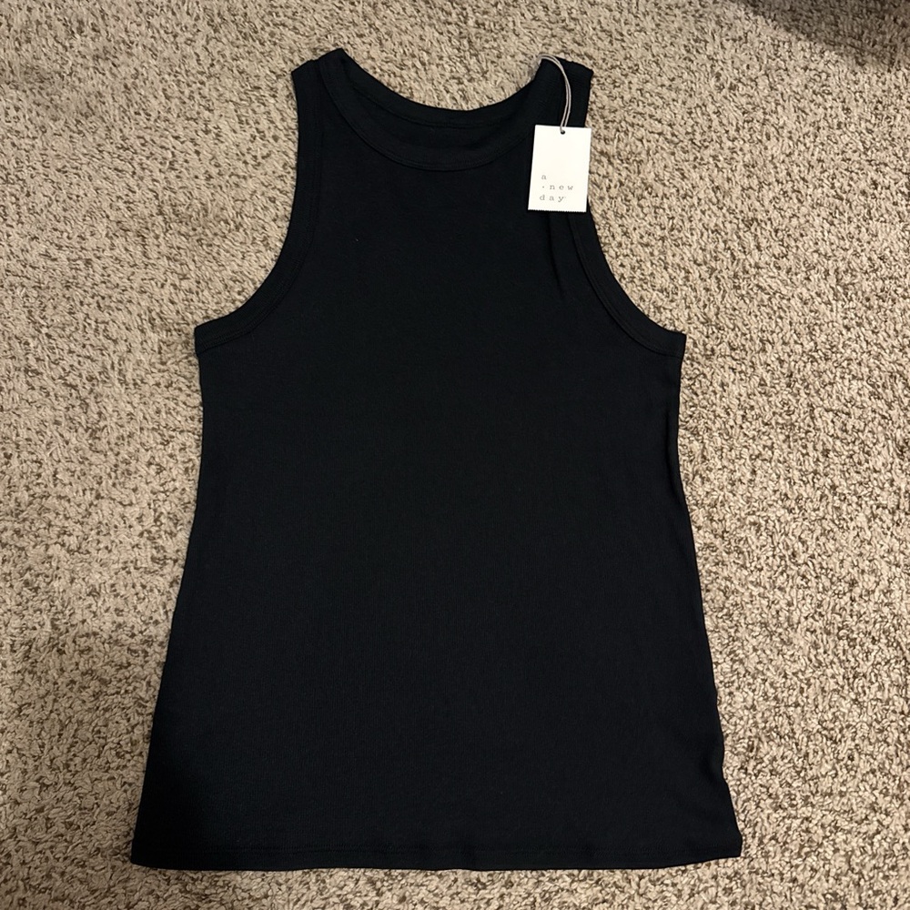 Women’s L target black tank top